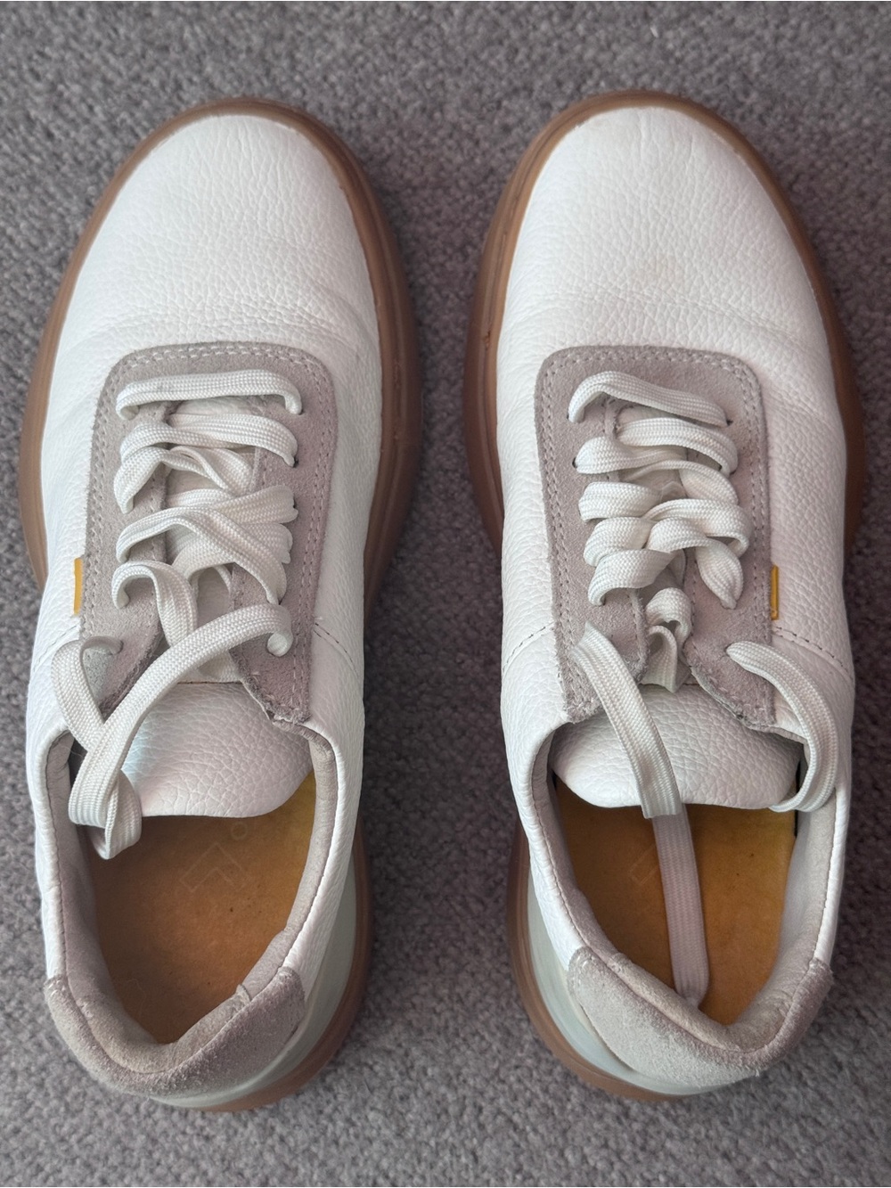 Casca Avro Women’s White Leather Sneakers with Gum Outsole US6.5